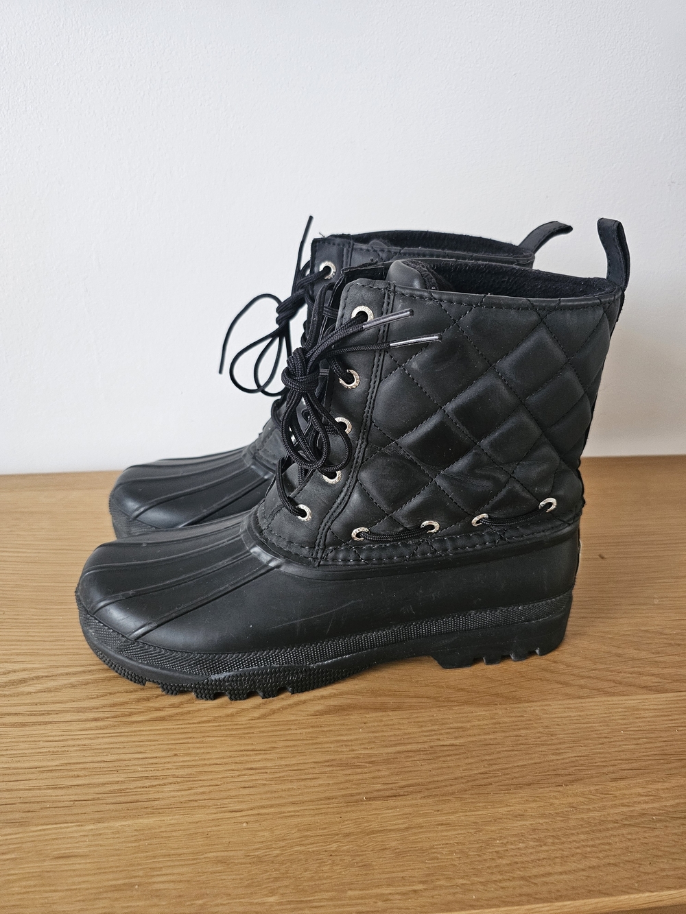 Sperry Top Sider Quilted Black Lace-Up Gosling Duck Boots Size 8 Womens